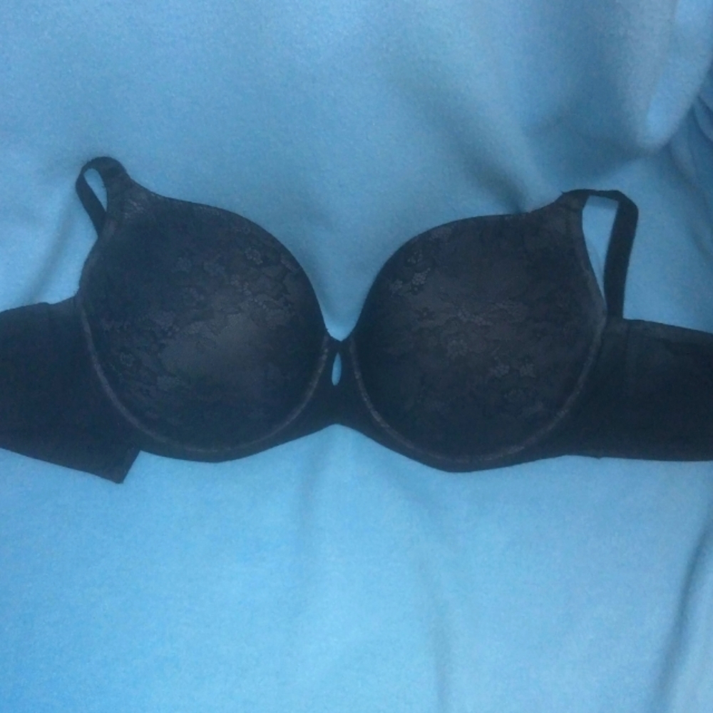 Torrid Bra size 40D Black